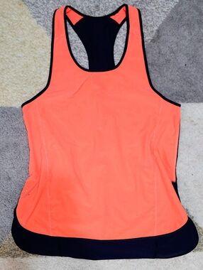 Lululemon Pump It Up Raceback Tank Size 6